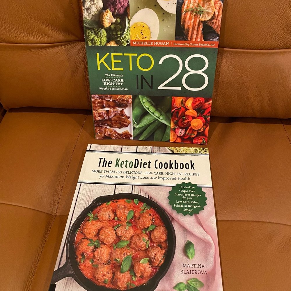 A set of 2 KetoDiet Cookbook Like New
